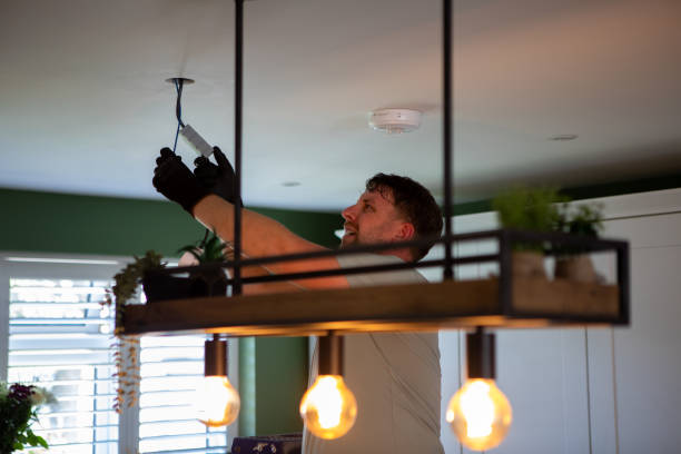 Electrical Outlet Repair in Palmhurst, TX